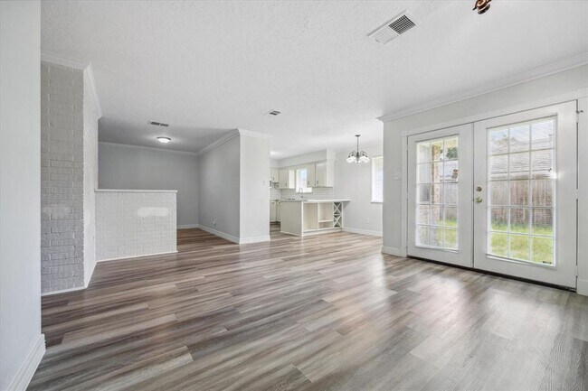 Foto del edificio - 6902 Burgess St