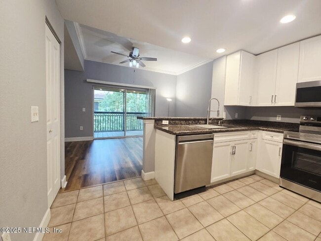 Building Photo - 9745 Touchton Rd