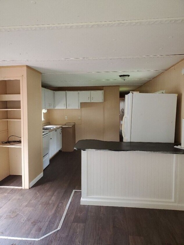 Primary Photo - Your next home is available now!