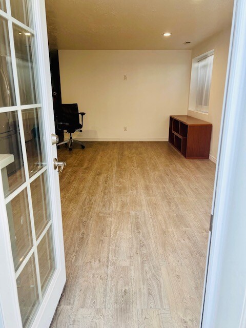 Photo - 1262 Creek Ridge Dr S Apartment
