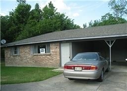 Building Photo - Verhalen Duplexes