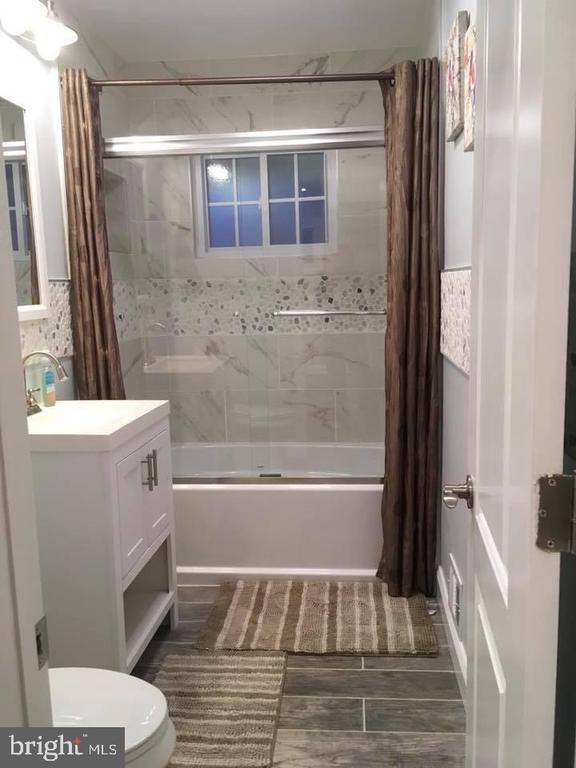 Foto del edificio - 13807 Eastland St