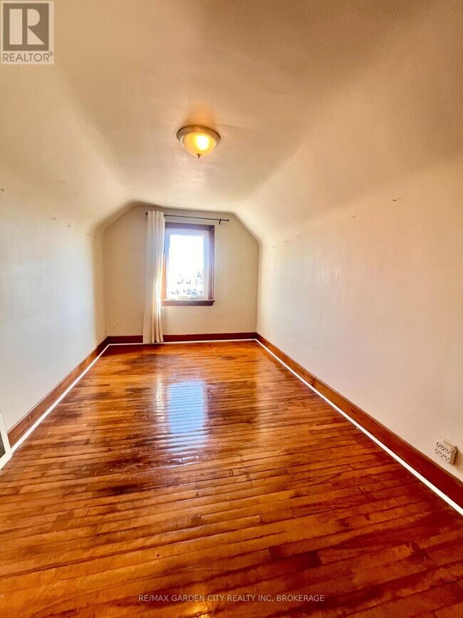 Photo du bâtiment - 95 Page St