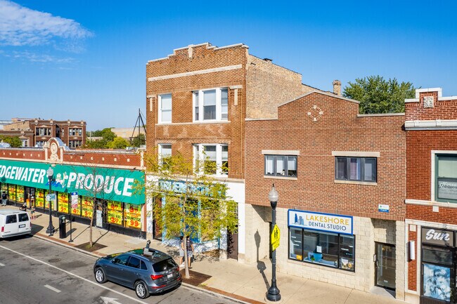 Building Photo - 5507 N Clark St