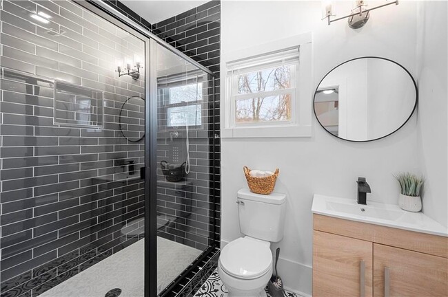 Modern masters bathroom - 2415 Main St NW