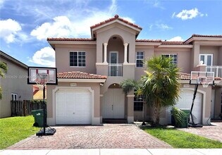 Building Photo - 7905 SW 120th Ave