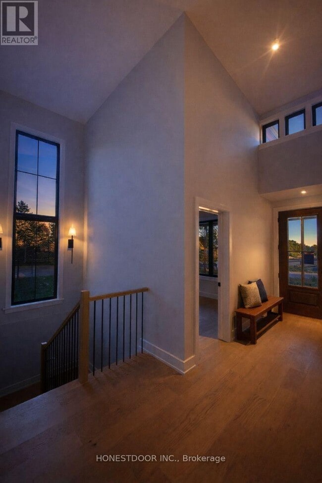 Building Photo - 300 Hilversum Ln