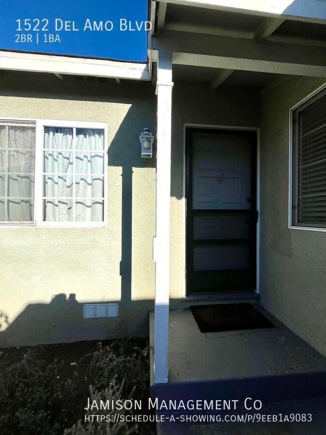 Foto del edificio - 1522 Del Amo Blvd