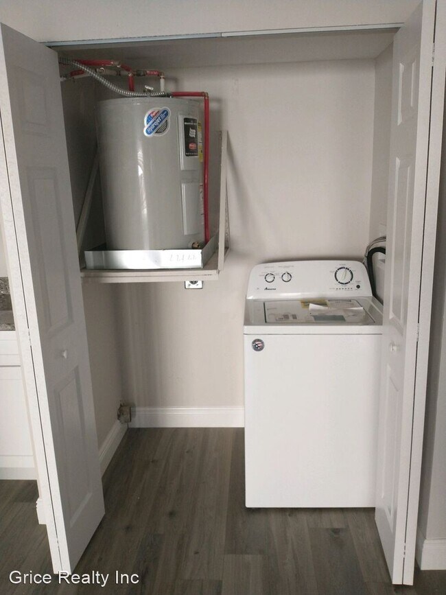 Foto del edificio - 2 br, 2 bath House - 5309 Summerlin #902