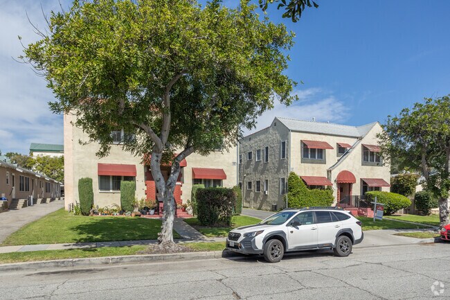 Foto del edificio - 1513 Dixon - All Utilities Included