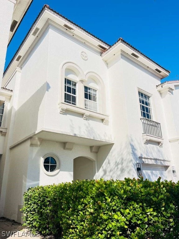 Building Photo - 7009 Romana Way