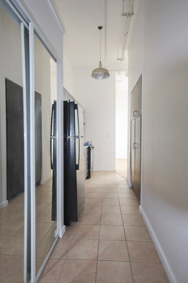 Photo du bâtiment - 35 Water St S