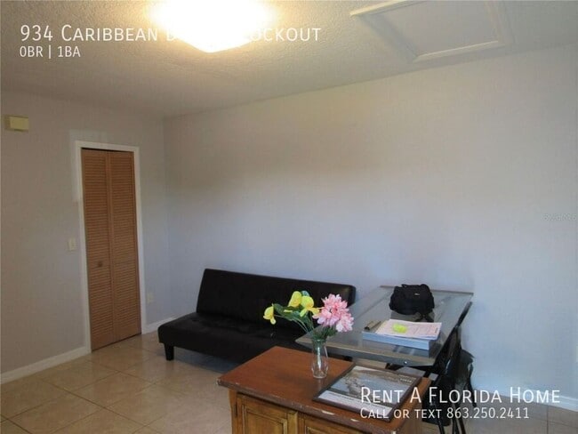 Building Photo - 934 Caribbean Dr