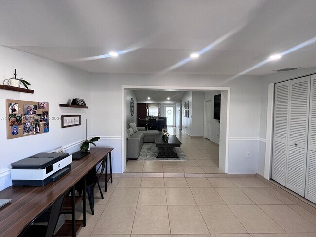 Foto del edificio - 4533 SW 143rd Pl