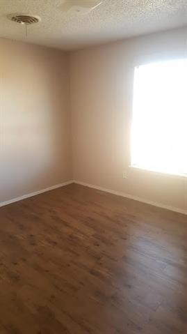 Building Photo - 1049 Presidio Dr