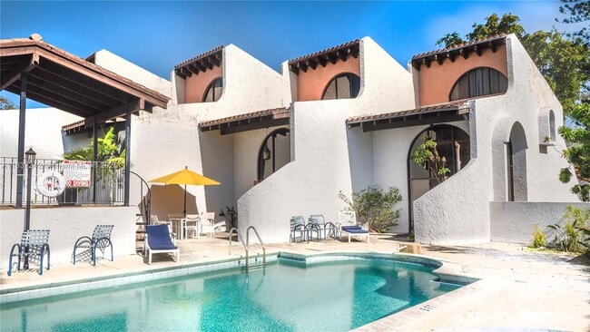 Building Photo - 9280 Biscayne Blvd