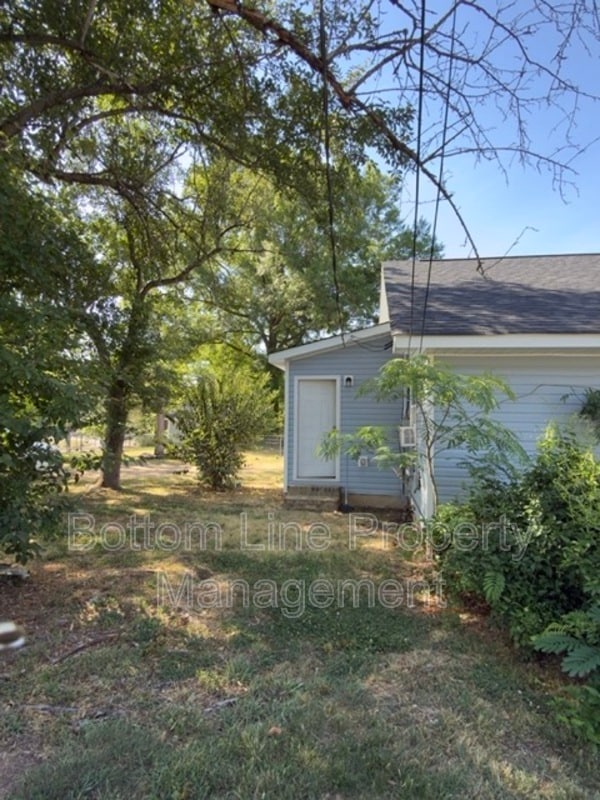 Building Photo - 161 Cannon Ave NW