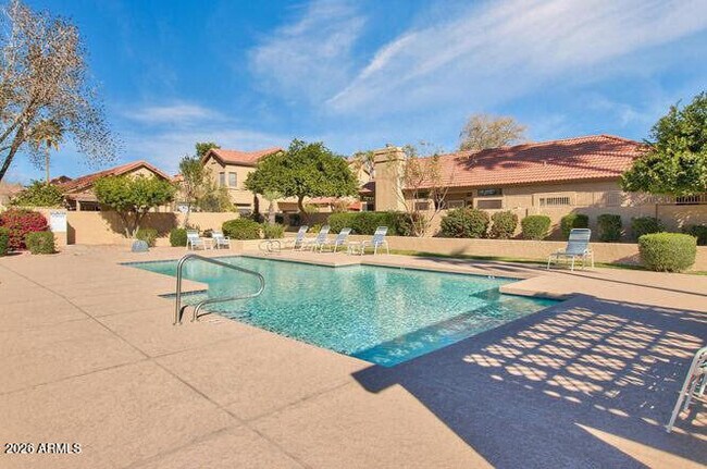 Foto del edificio - 4667 W Harrison St