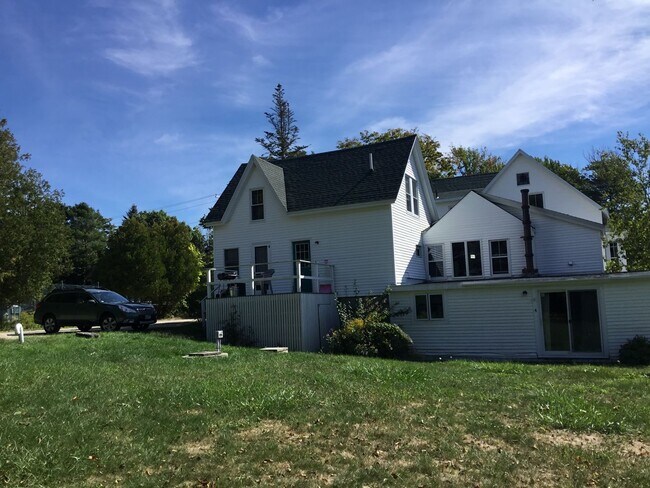 Foto del edificio - 8 Tidewater Ln
