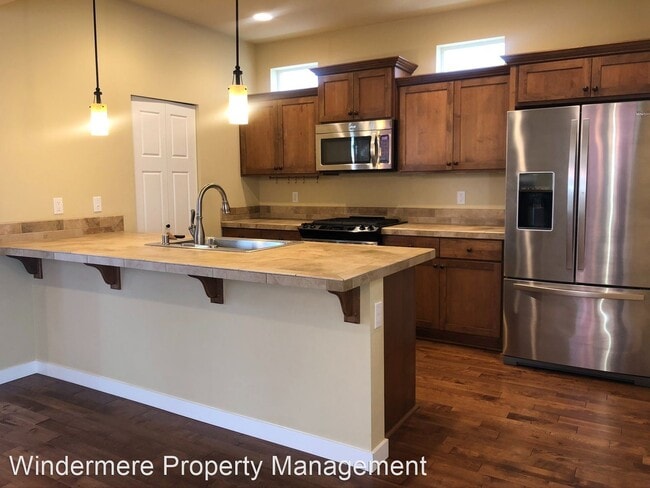 Building Photo - 3 br, 2.5 bath House - 4559 NW Atwater Loop