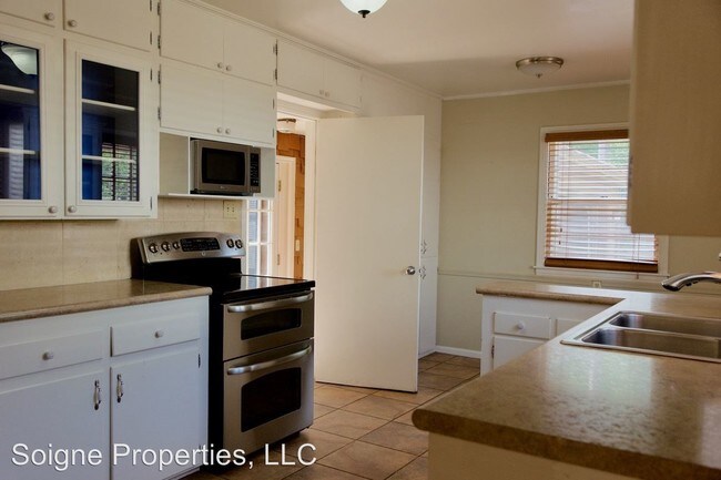 Foto del edificio - 429 E Meyer Blvd