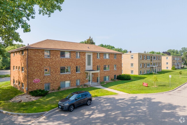 Building Photo - Rose Park Commons