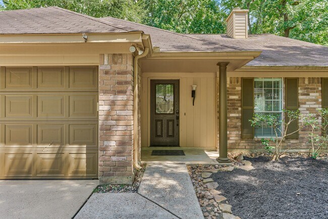 Foto del edificio - 30 Cottage Grove Pl