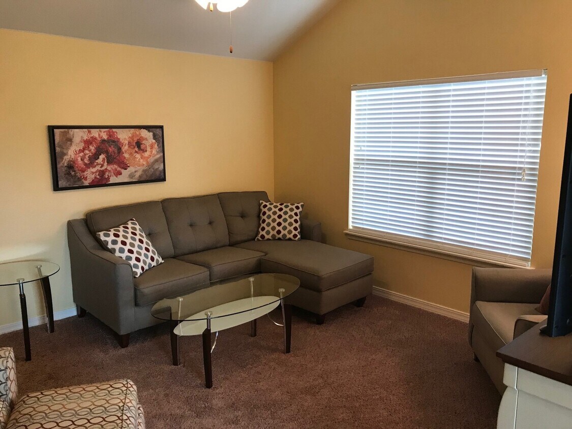 Primary Photo - Condominium in FoxPointe