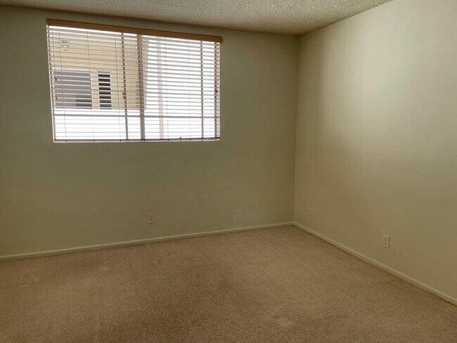 Foto del edificio - 203 Montana Ave