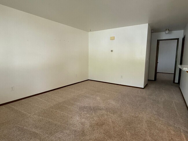 Foto del edificio - 3679 Grant Dr