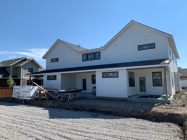 Building Photo - 3393 S 27th Ave