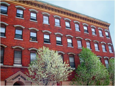 Primary Photo - Harbor House