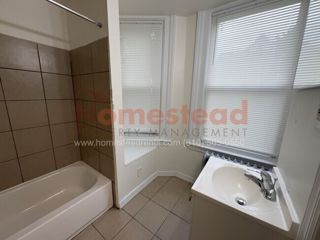 Foto del edificio - 317 Felton Ave