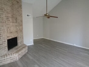 Building Photo - 19411 Lazy Valley Dr