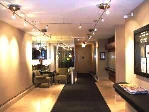 Foto del edificio - 5100 N Marine Dr