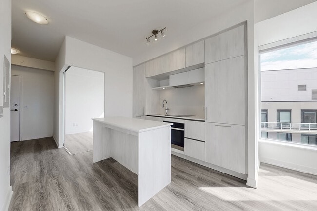 Building Photo - 2 David Eyer Rd