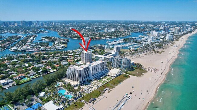 Foto del edificio - 3000 Holiday Dr