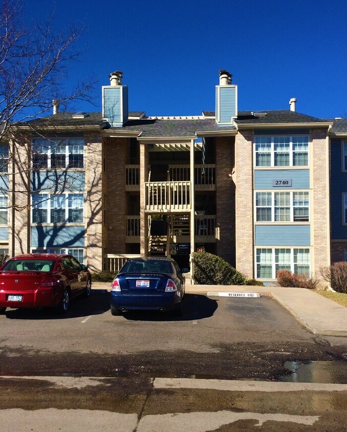 Primary Photo - Gorgeous Condo in Centennial