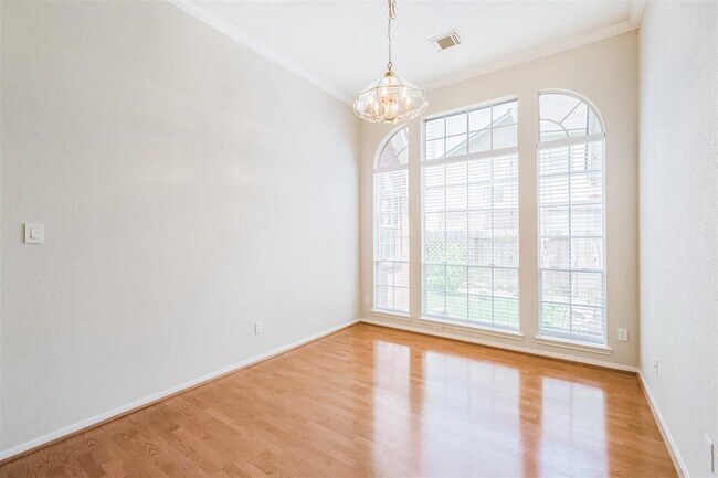 Building Photo - 17218 Hamilwood Dr