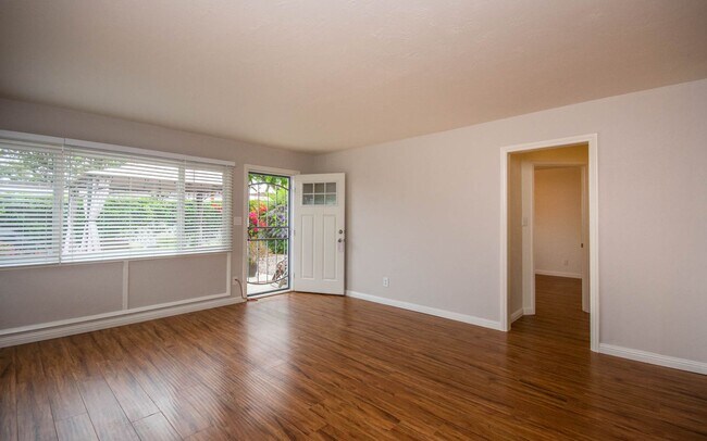 Foto del edificio - 3772-3774 Jefferson St