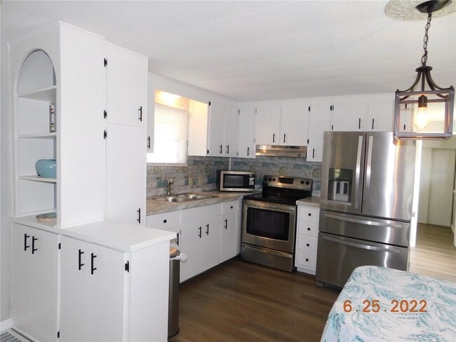 Foto del edificio - 3111 Dorothy Pl