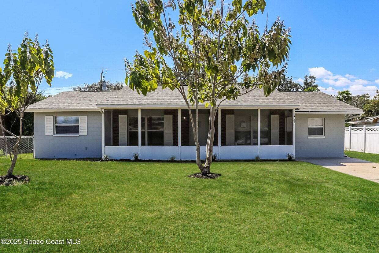 Foto principal - 1745 Thomas St