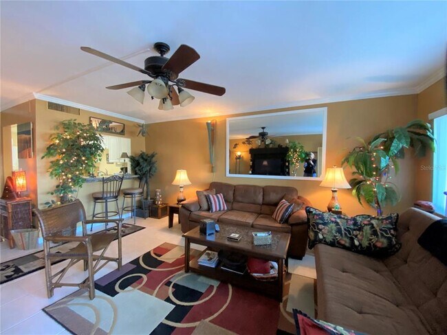 Building Photo - 6161 Gulf Winds Dr