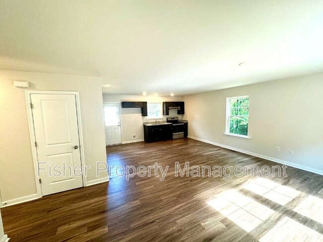 Building Photo - 3121 Alvis Avenue