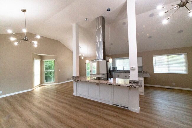 Genial para el entretenimiento - 4968 S Spring Run Dr