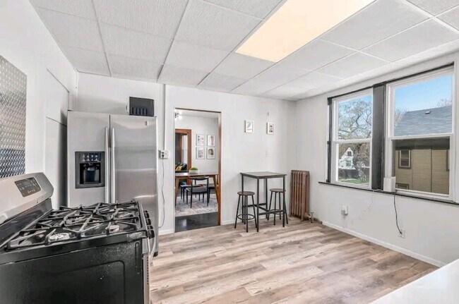 Building Photo - 3250 Wesson St