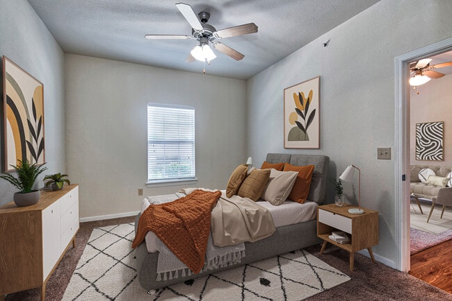 Building Photo - Cypress Bend Village Apartments