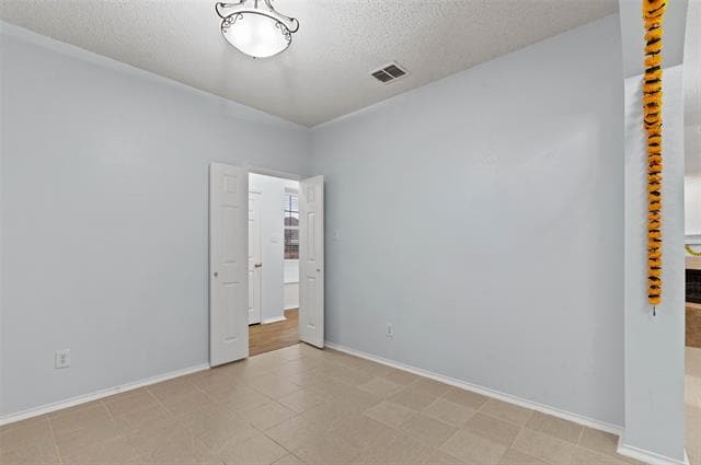 Foto del edificio - 316 Leameadow Dr