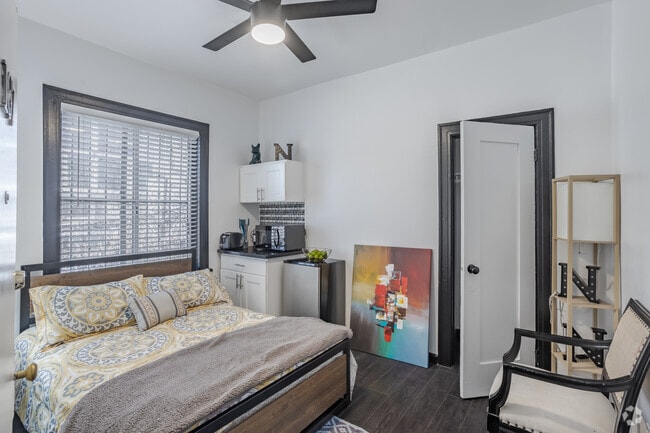 Interior Photo - St. Moritz Apartments