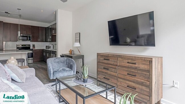 Building Photo - 825 Usener St